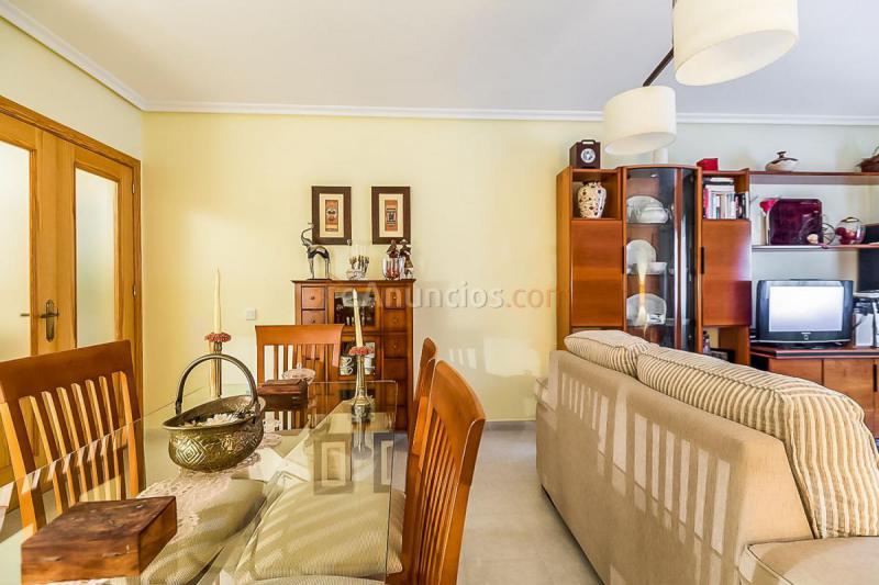 Apartamento en venta en  Barrio San Luis - Los Molinos, Almería