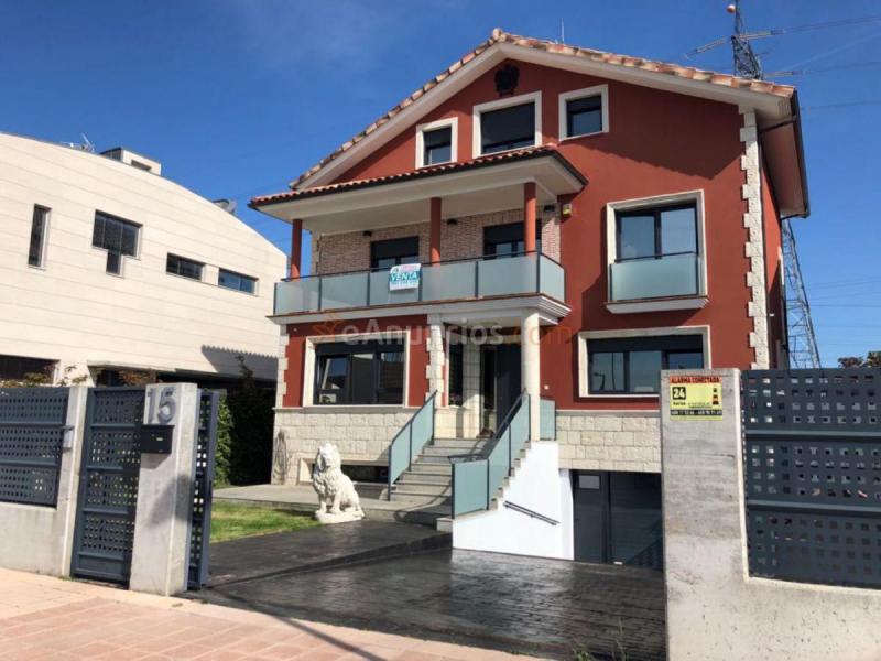 Adosado en venta en  Villimar - V1 - V2 - S3 - S4 - San Cristobal, Burgos