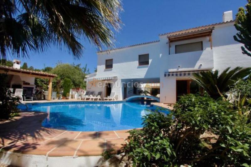 Adosado en venta en  Benimeit-Tabaira, Moraira