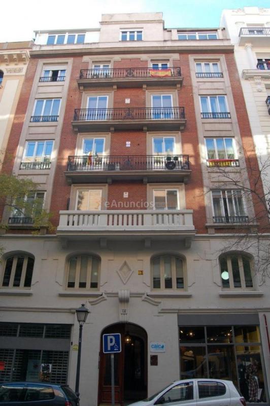 Local Comercial en venta en  Chamberí, Madrid