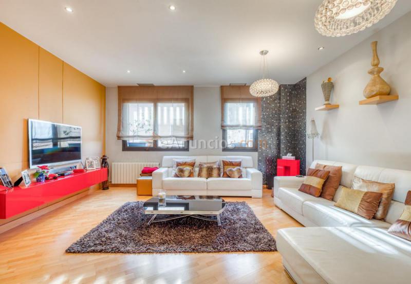 Apartamento en venta en  Tiana