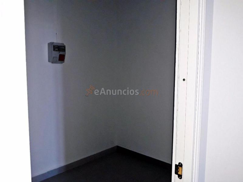 Local Comercial en venta en Calle senyoriu del rebollet, Platja de Oliva, Oliva