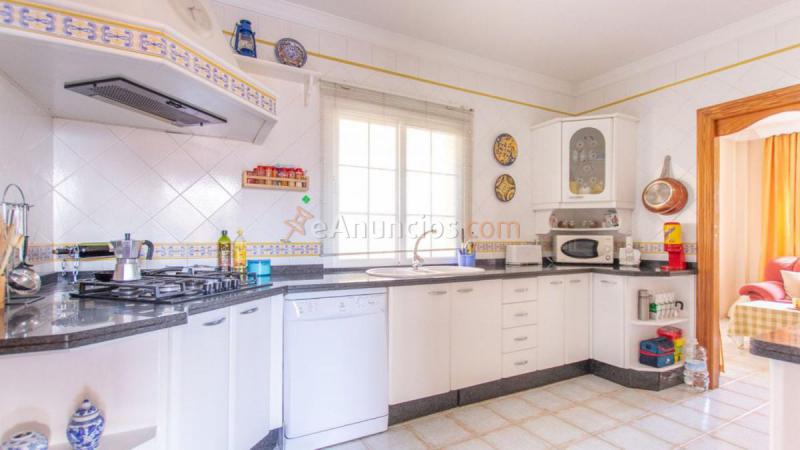 Adosado en venta en  Puerto de la Torre, Málaga