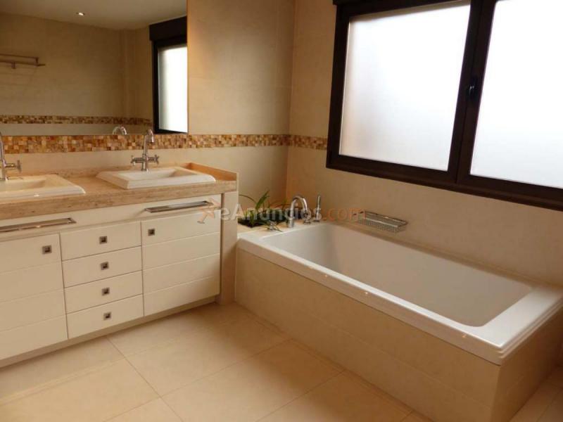 Duplex en alquiler en  Ciudad Lineal, Madrid