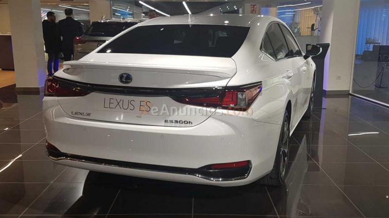 Lexus ES 300h BUSINESS HYBRIDO NUEVO A ESTRENAR