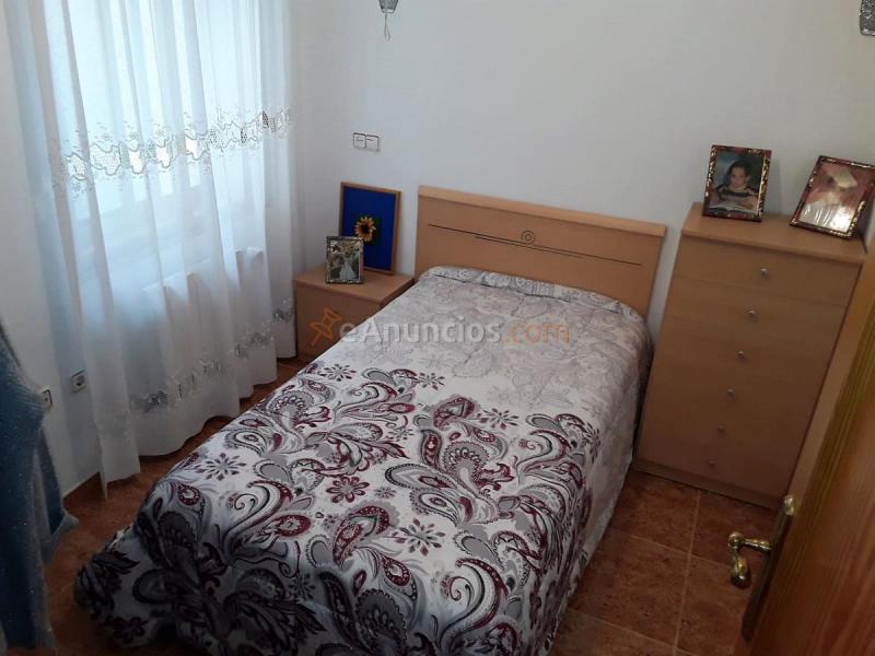 Adosado en venta en  Barrax