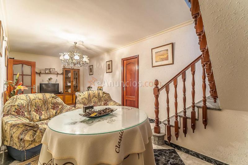 Adosado en venta en  Valle de Abdalajís