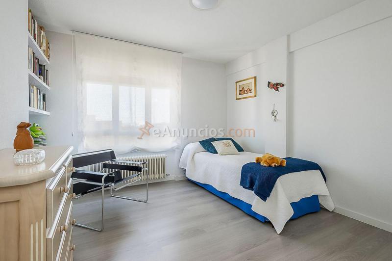 Duplex en venta en  Barajas, Madrid