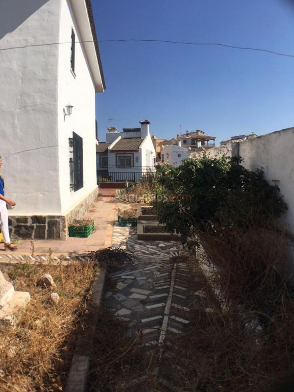 Adosado en venta en  Puerto de la Torre, Málaga