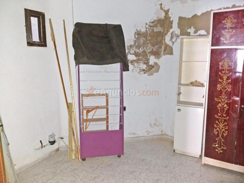 Local Comercial en alquiler en  L'Eixample, Valncia