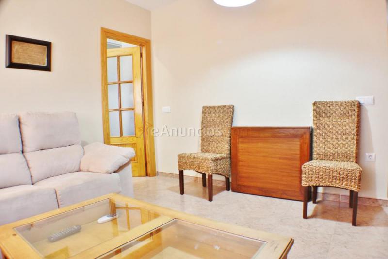 Piso de 1 habitación en roquetas de mar zona las marina