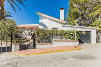 Adosado en venta en  Ronda