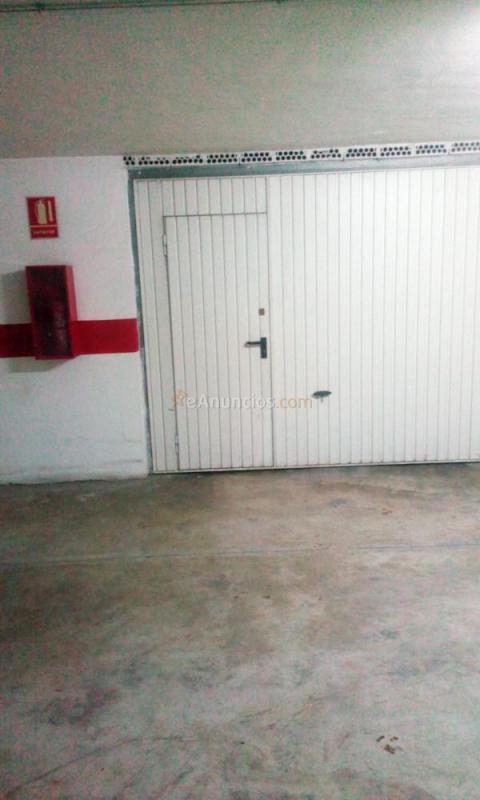 Se vende garaje cerrado