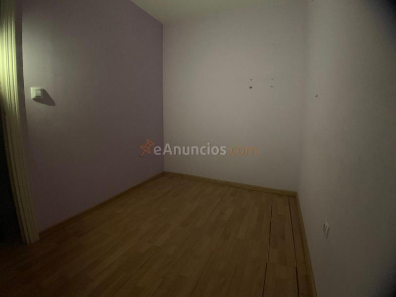 Local Comercial en venta en  Zona Colegio Europa, Espartinas