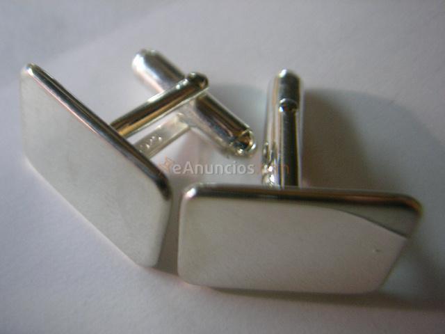 Gemelos personalizados en oro ó plata