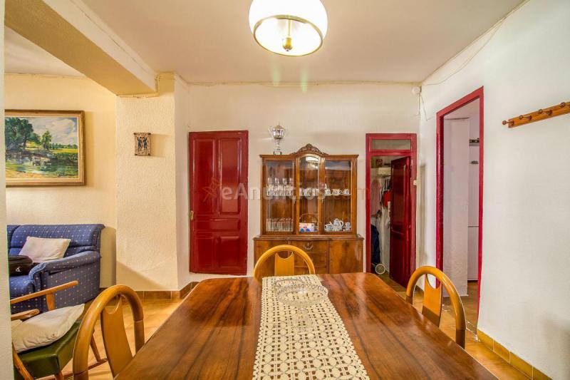 Adosado en venta en  La Font de la Figuera