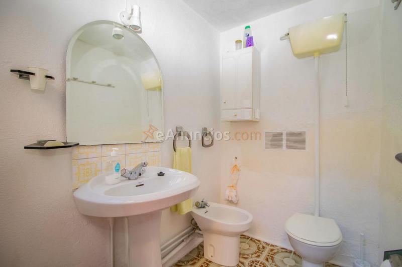 Adosado en venta en  La Font de la Figuera