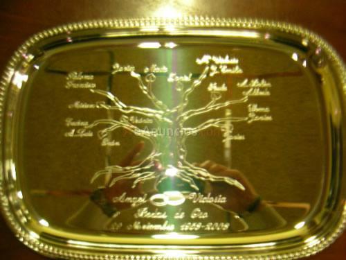 Regalos de empresa personalizados en oro ó plata