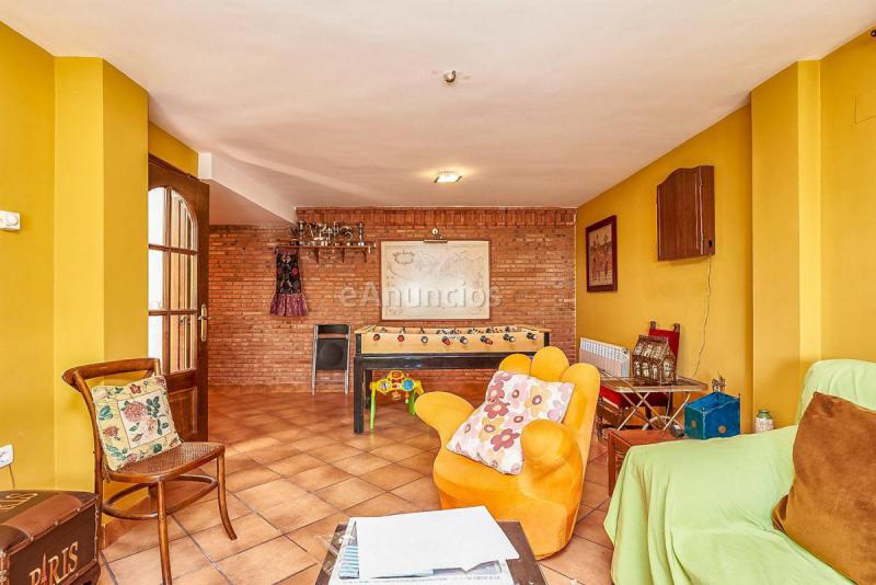 Adosado en venta en  Nivar