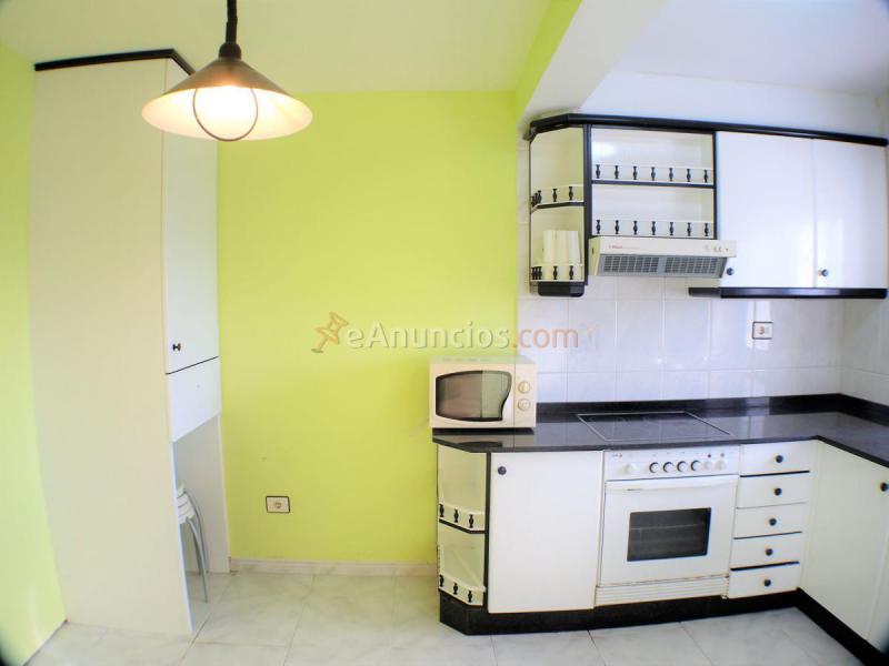 Casa en venta en  Nós, Oleiros