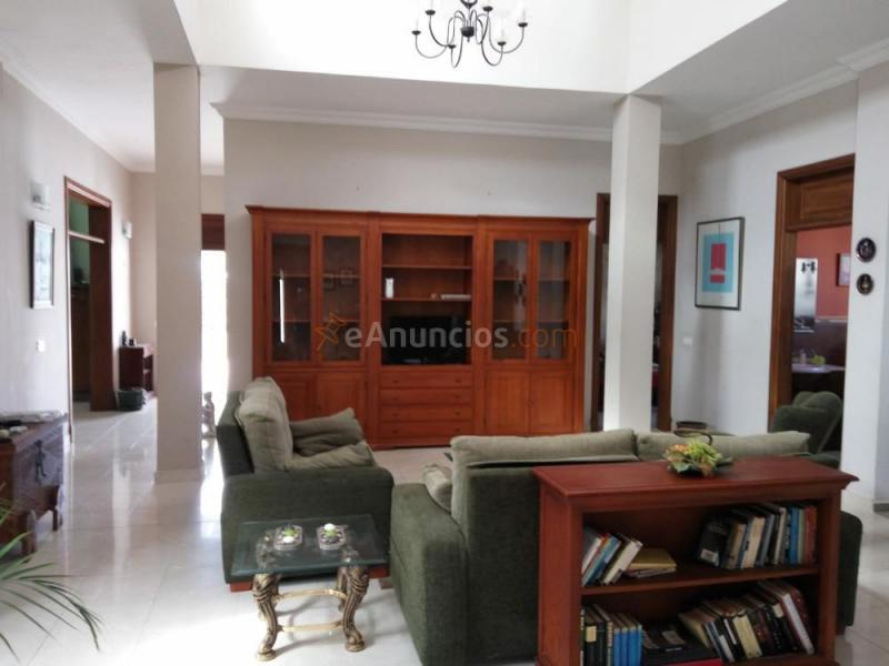 Vendo chalet en haria centro