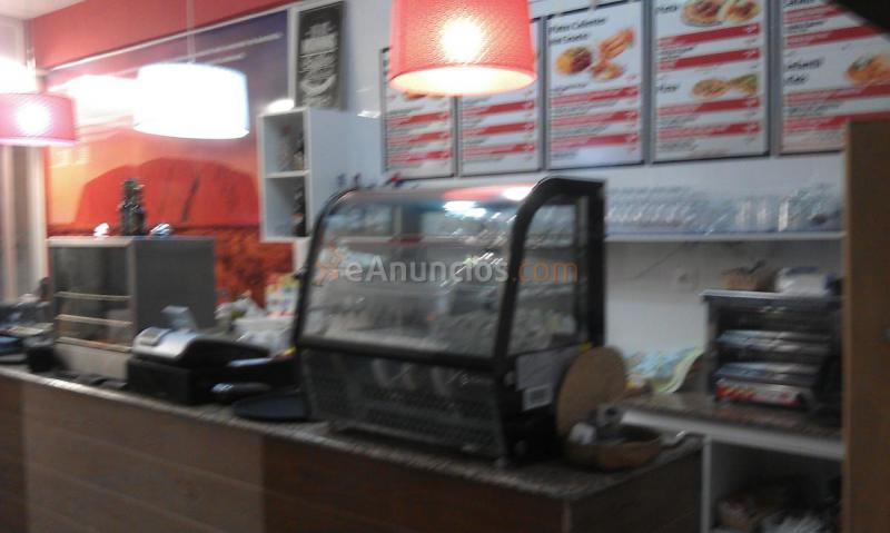 Traspaso café y Bistró Bar con clientela fija