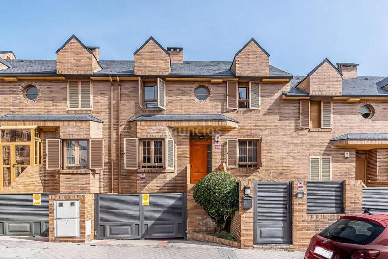 Adosado en venta en  Sector S, Boadilla del Monte