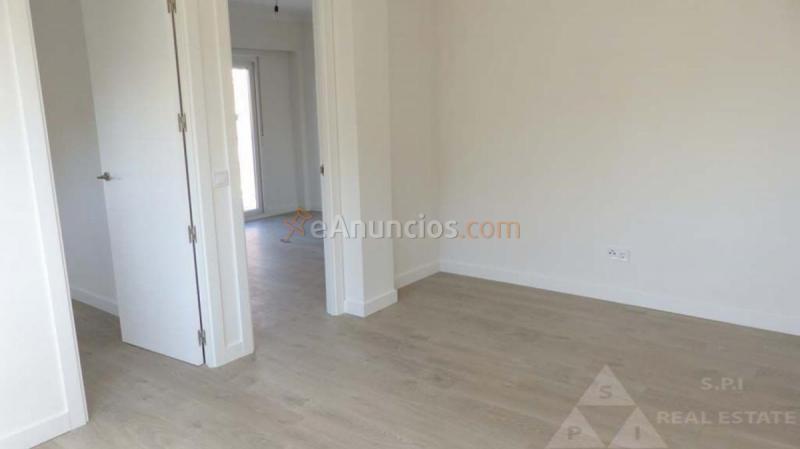 Apartamento en venta en  Ciudad Lineal, Madrid