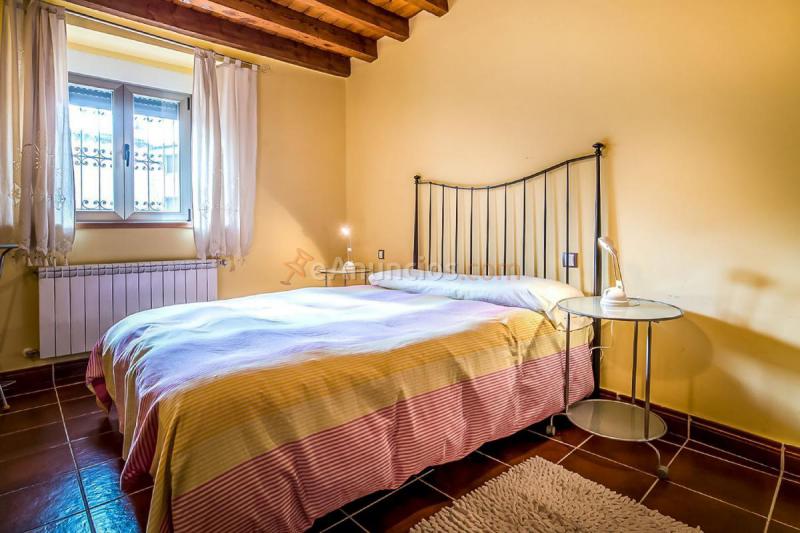 Casa Rural en venta en  Santo Tomé de Zabarcos