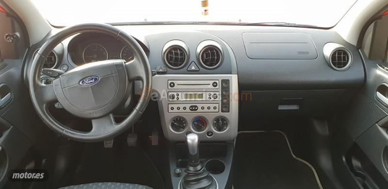 Ford Fiesta 1.4 TDCi de 2005 con 150.700 Km por 2.900 EUR. en Madrid