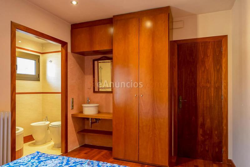 Duplex en venta en  Santa Clara-Caputxins-Hospital, Vic