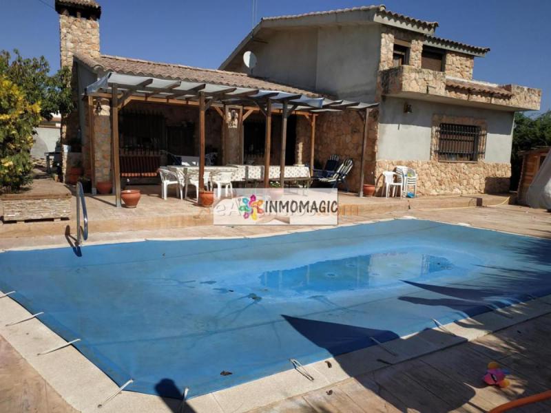 Adosado en venta en  El Viso de San Juan