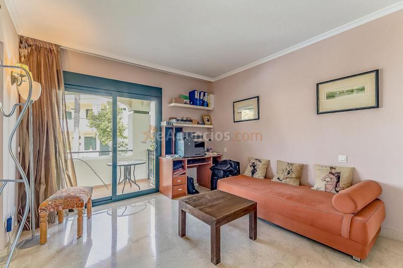 Adosado en venta en  Benamara-Atalaya, Estepona