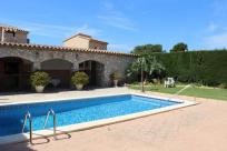 Chalet con piscina en venta en LAmetlla de Mar