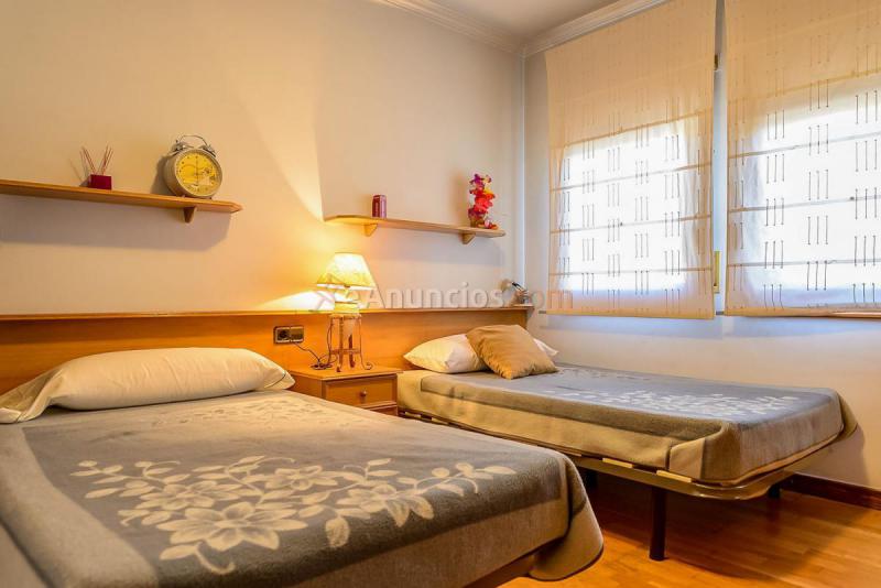 Adosado en venta en  Riudarenes