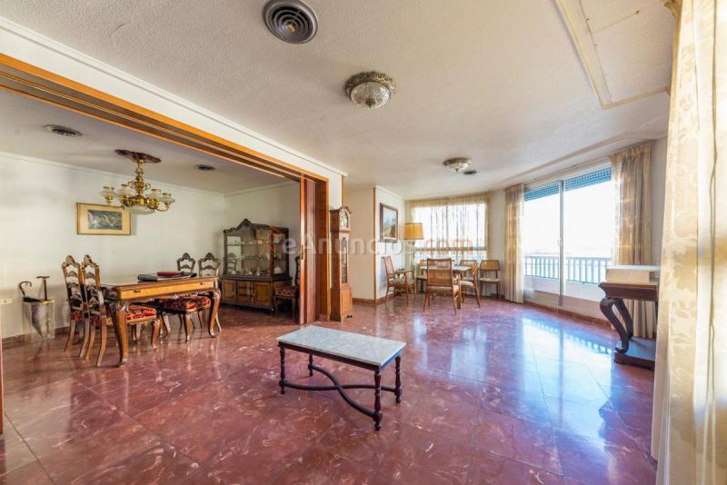 Apartamento en venta en  Petrer