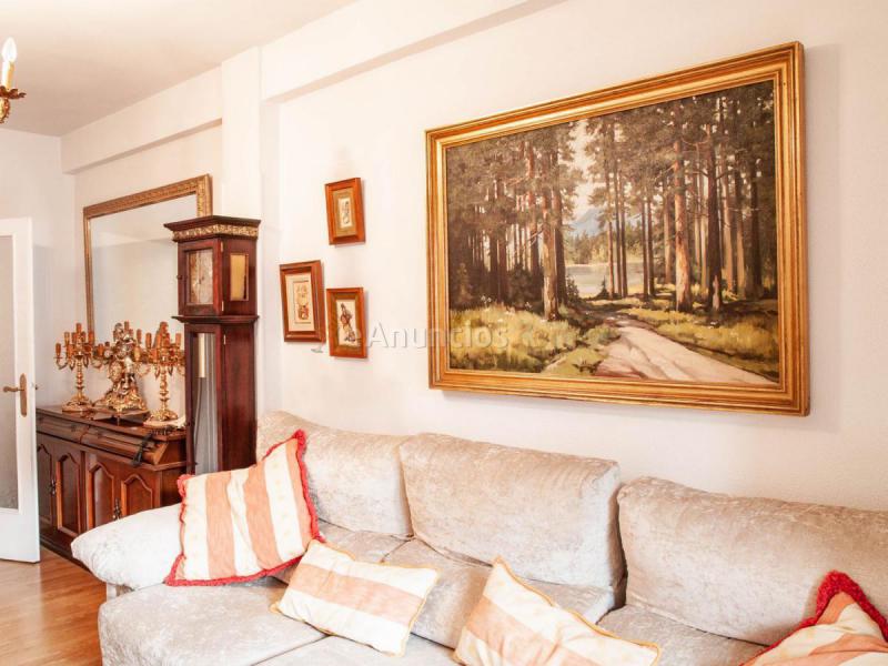 Apartamento en venta en Calle del General Margallo, Madrid, Tetuán, Madrid