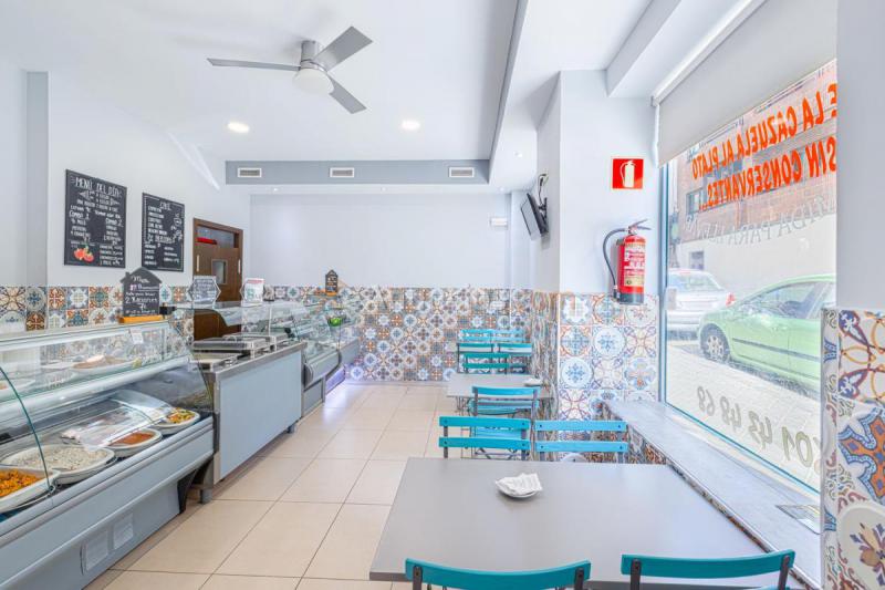 Local Comercial en alquiler en Calle de Martín de los Heros, Moncloa, Madrid