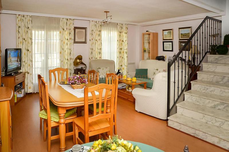 Adosado en venta en  Pelabravo