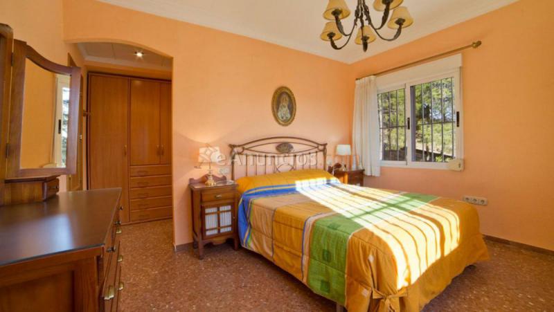 Adosado en venta en  Villena