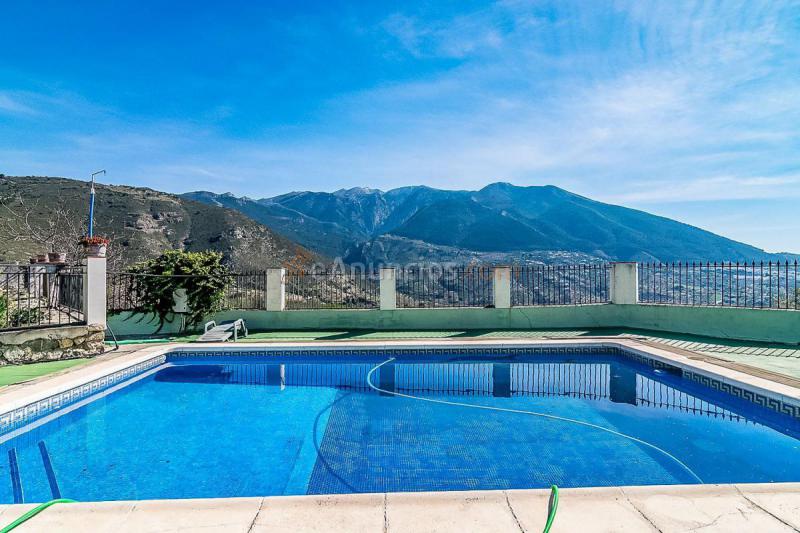 Casa Rural en venta en  Alcaucín