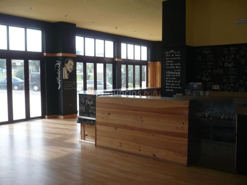 Local Comercial en alquiler en Calle Luis Hauzeur, Salinas, Castrillon