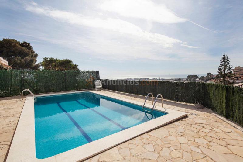 Adosado en venta en  Santa Susanna