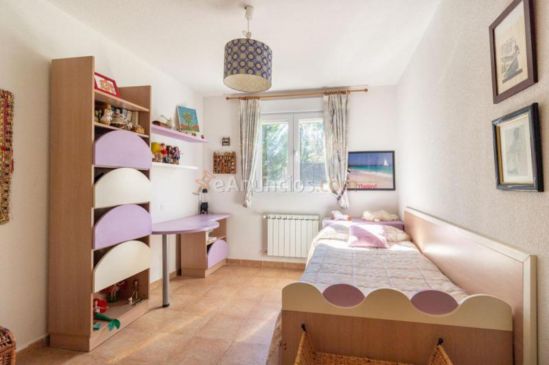 Adosado en venta en Calle Júpiter, Maello