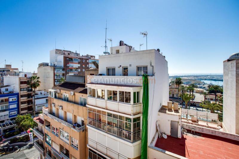 Apartamento en venta en Calle Pedro Lorca, Torrevieja, Centro, Torrevieja