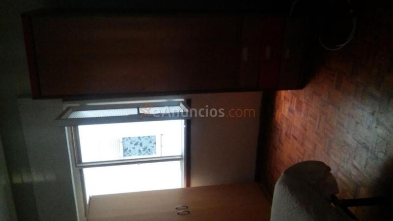 se alquila habitaciom