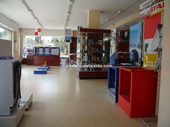 Local Comercial de 400m2  en Piera