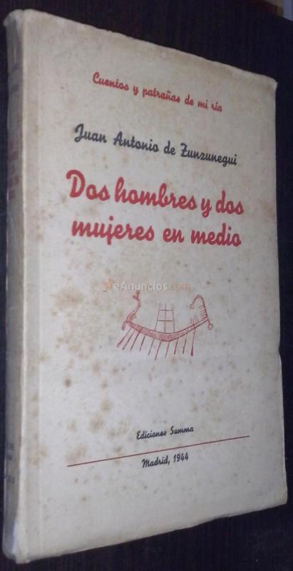 Dos hombres y dos mujeres en medio