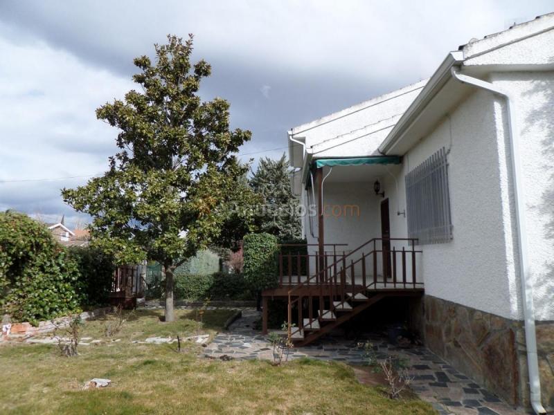 Casa en venta en  Barcelona, Pedrezuela