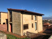 Casa en venta en Calle Carlos Fernández Barros, Muriedas, Muriedas, Camargo